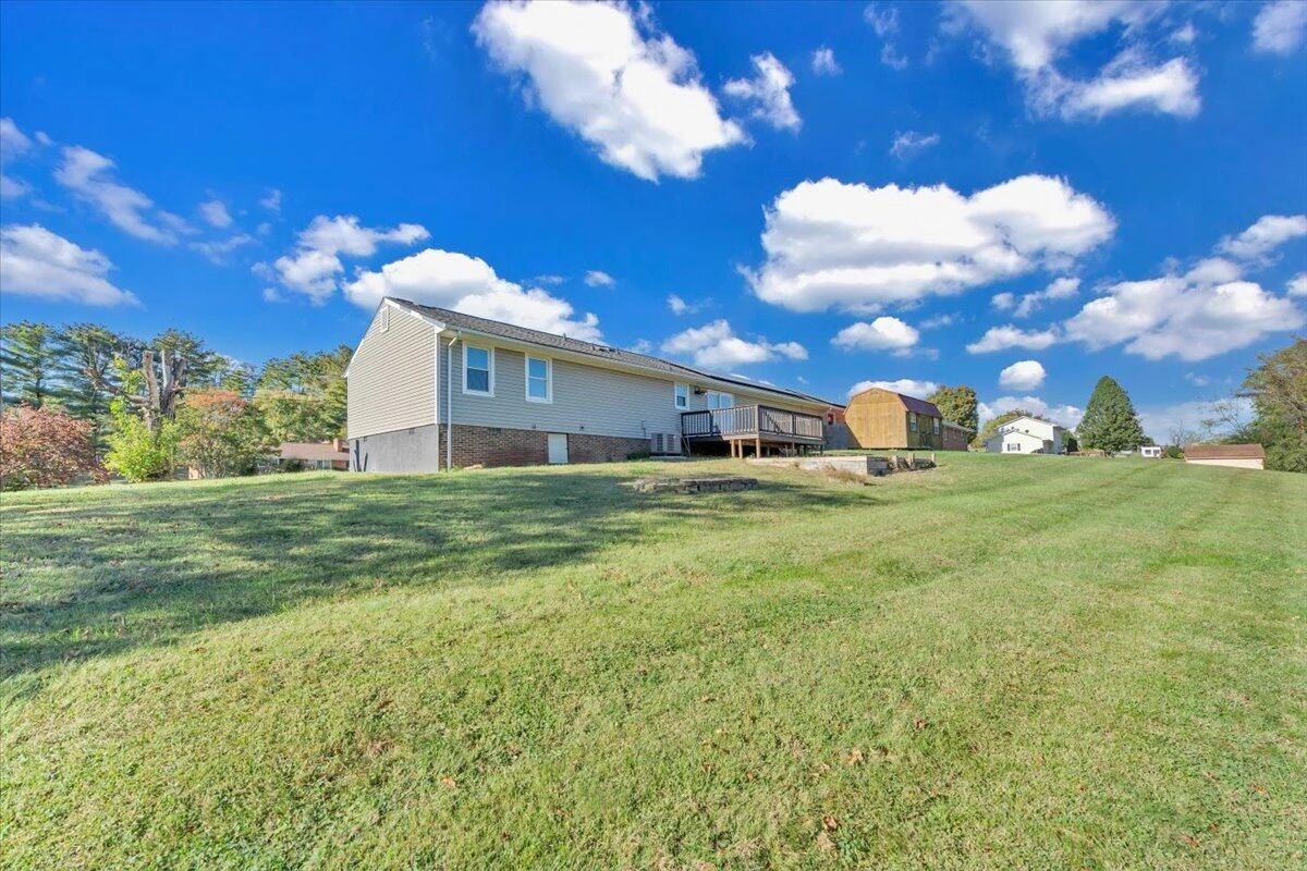 282 Lakeview DR - Photo 41