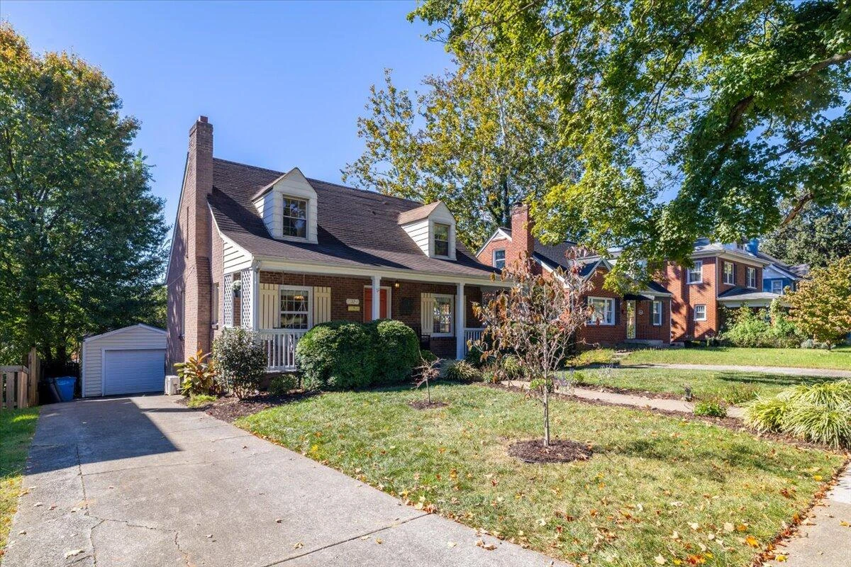 2232 Lincoln AVE SW - Photo 33