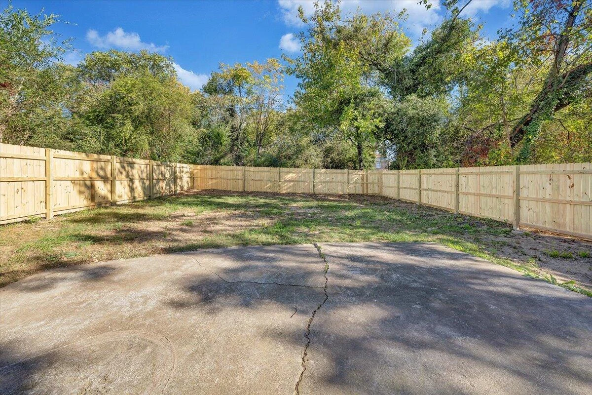 4031 Tennessee AVE NW - Photo 10
