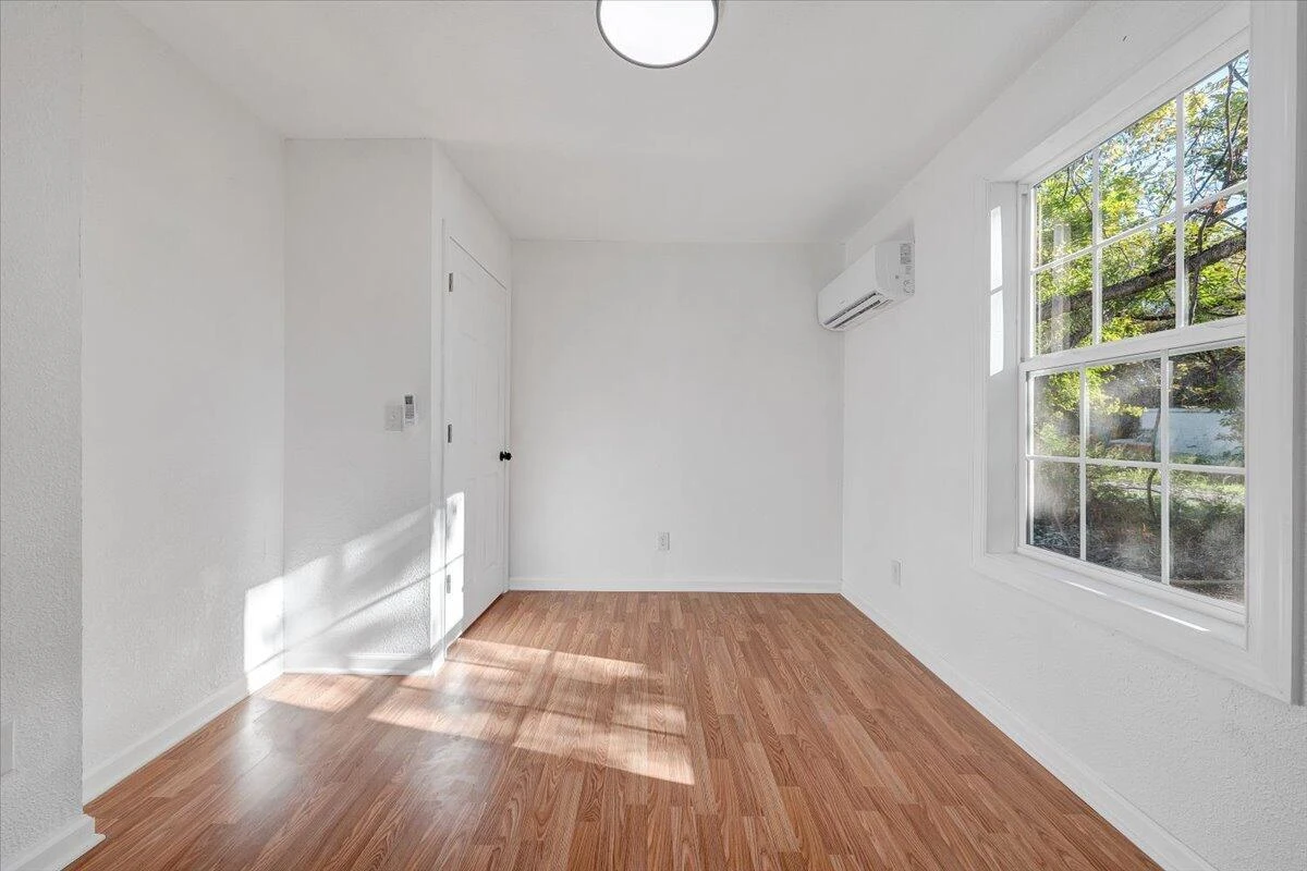 4031 Tennessee AVE NW - Photo 21