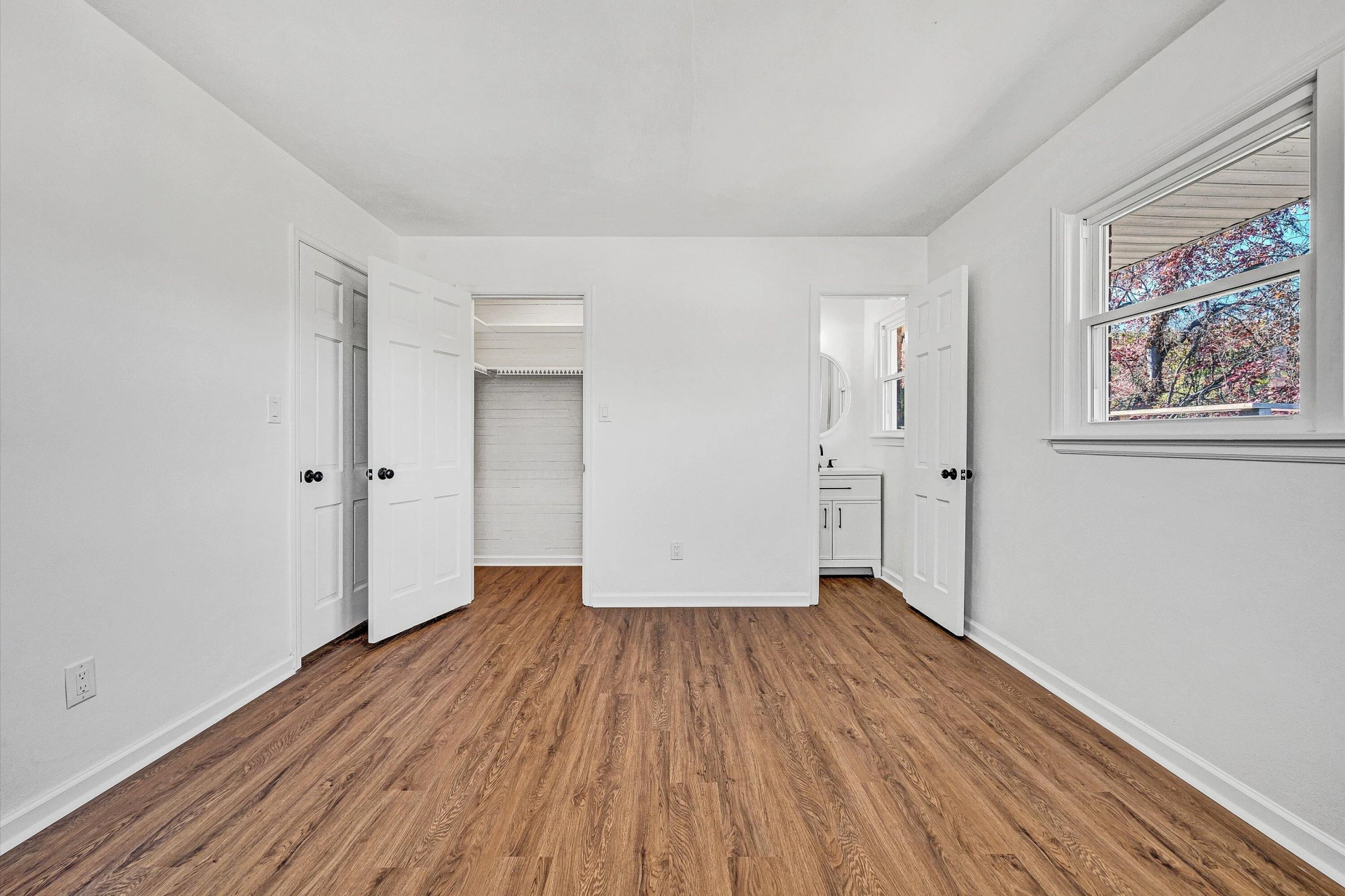 3344 Crittendon AVE NW - Photo 11