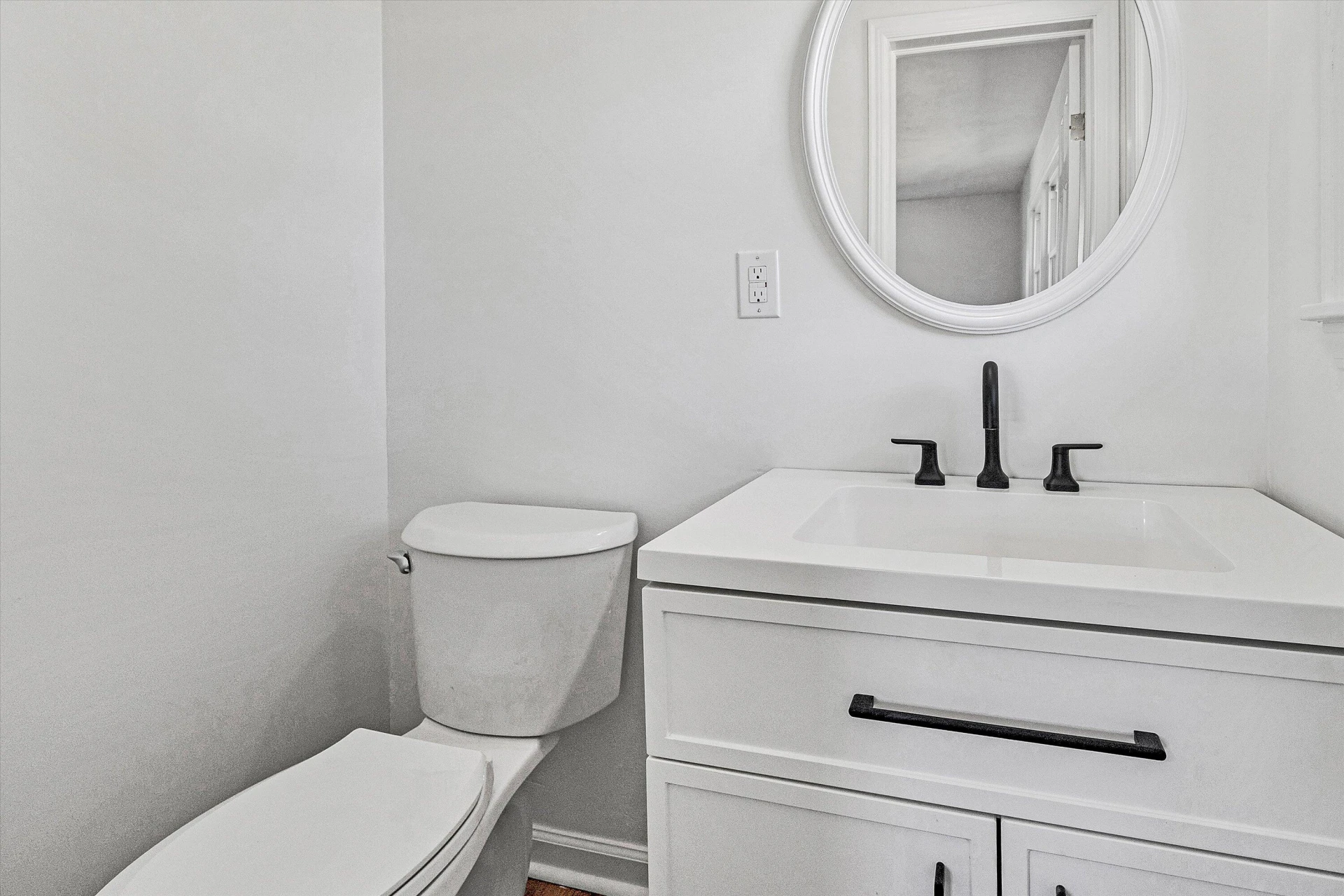 3344 Crittendon AVE NW - Photo 12