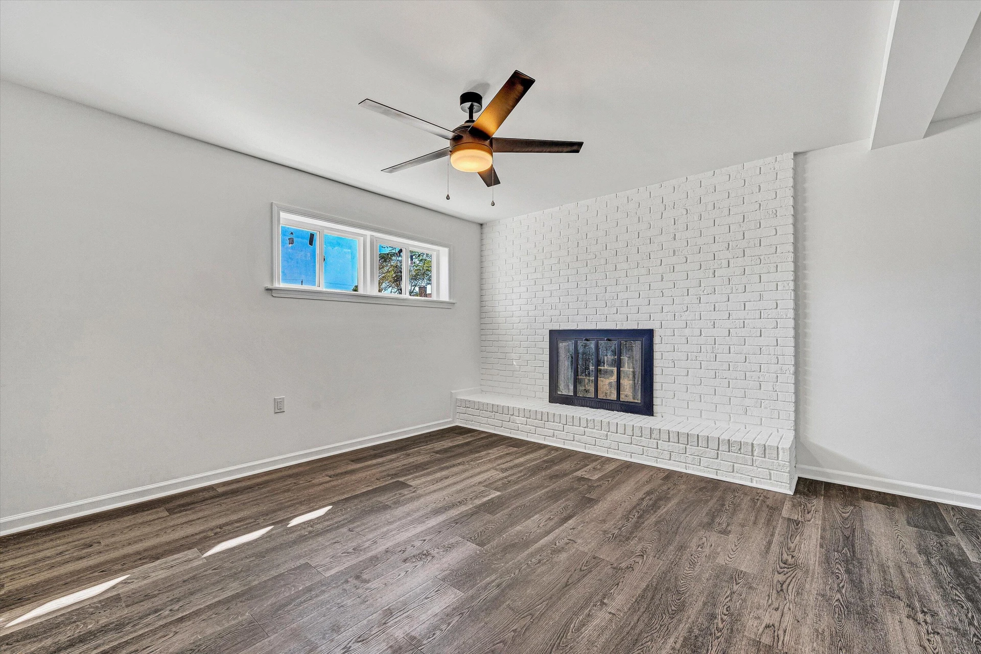 3344 Crittendon AVE NW - Photo 15