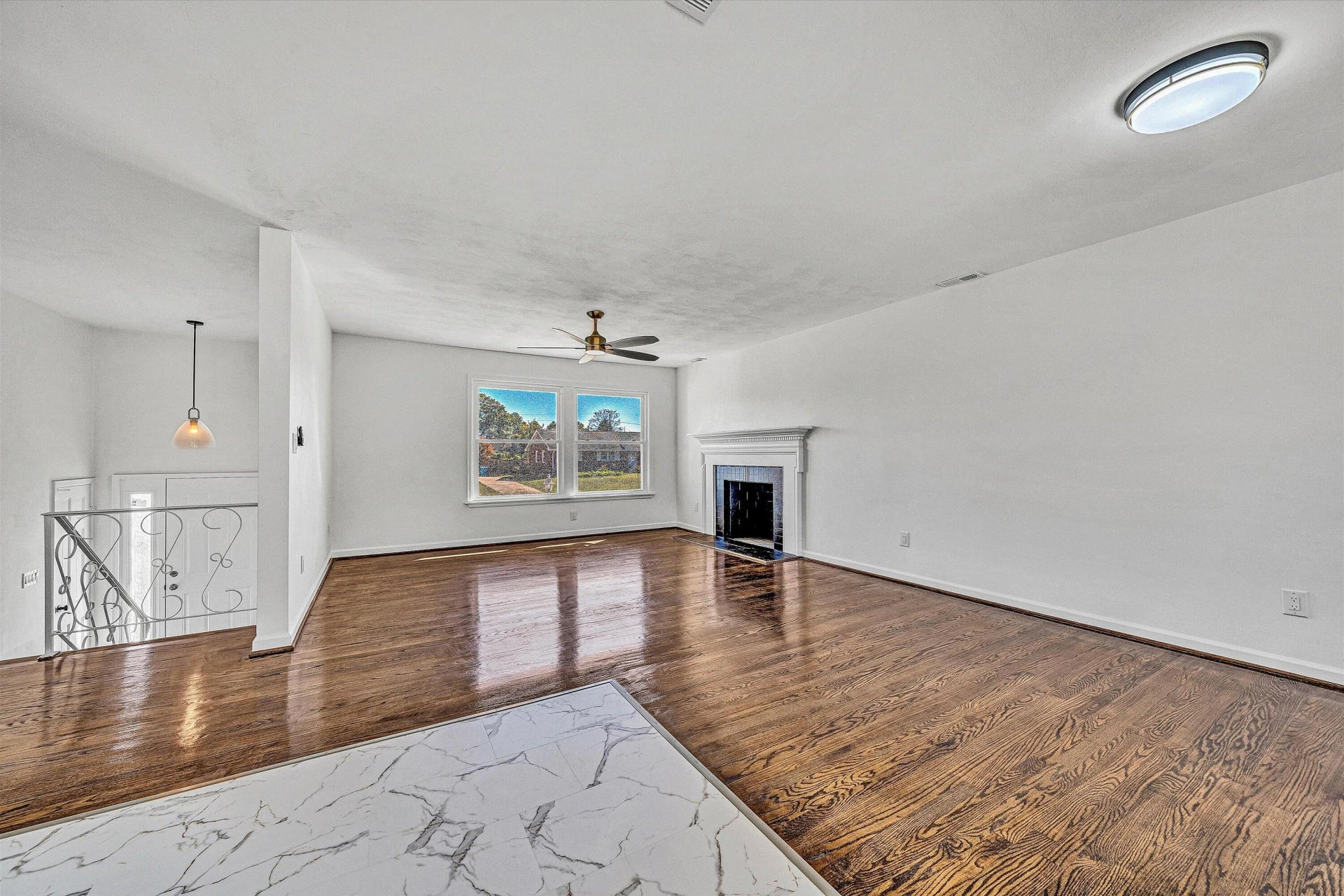 3344 Crittendon AVE NW - Photo 3