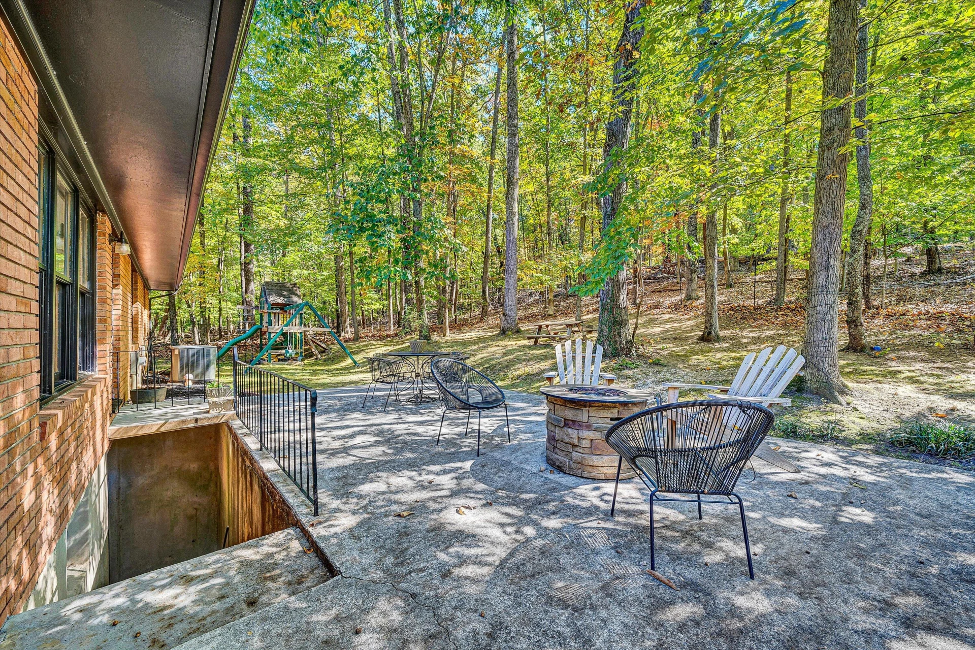 2673 Parkview DR - Photo 38