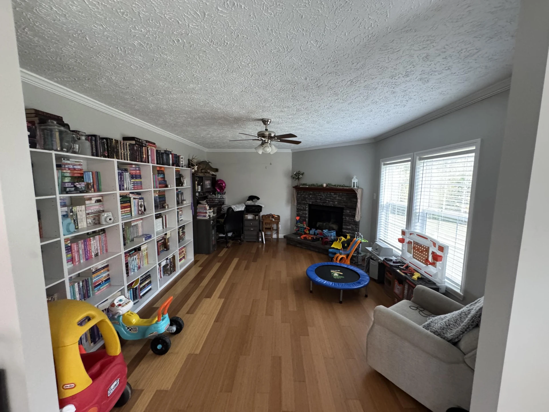 6165 Jordantown RD - Photo 16