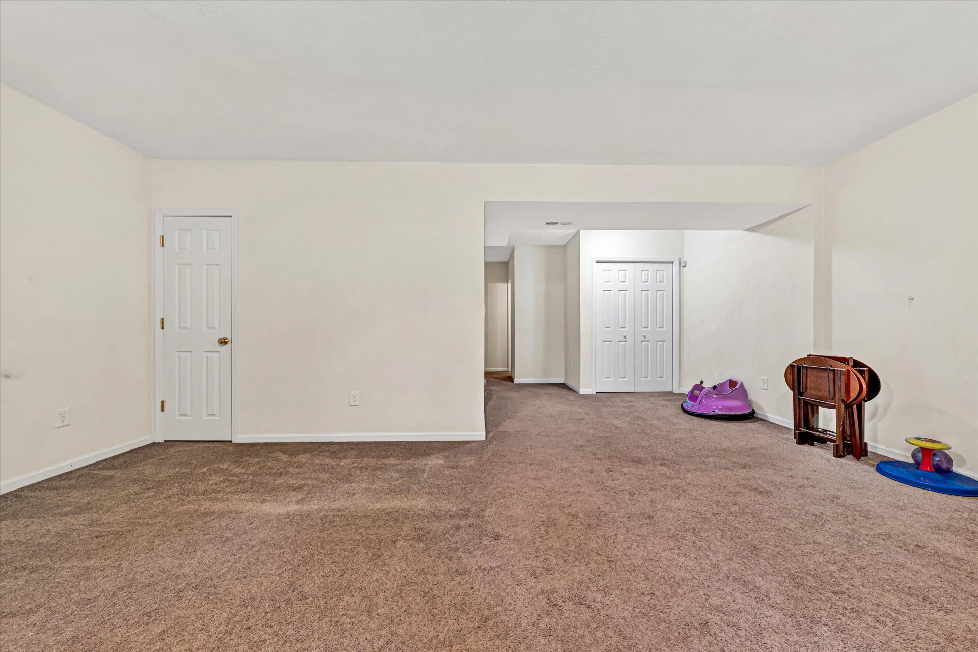 6825 Woodcreeper DR - Photo 23