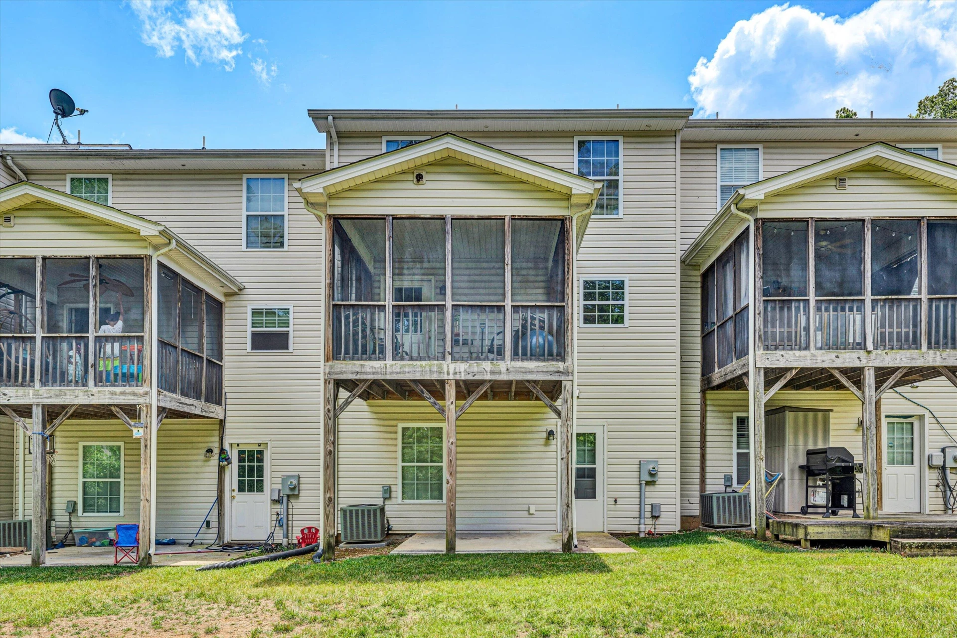6825 Woodcreeper DR - Photo 26