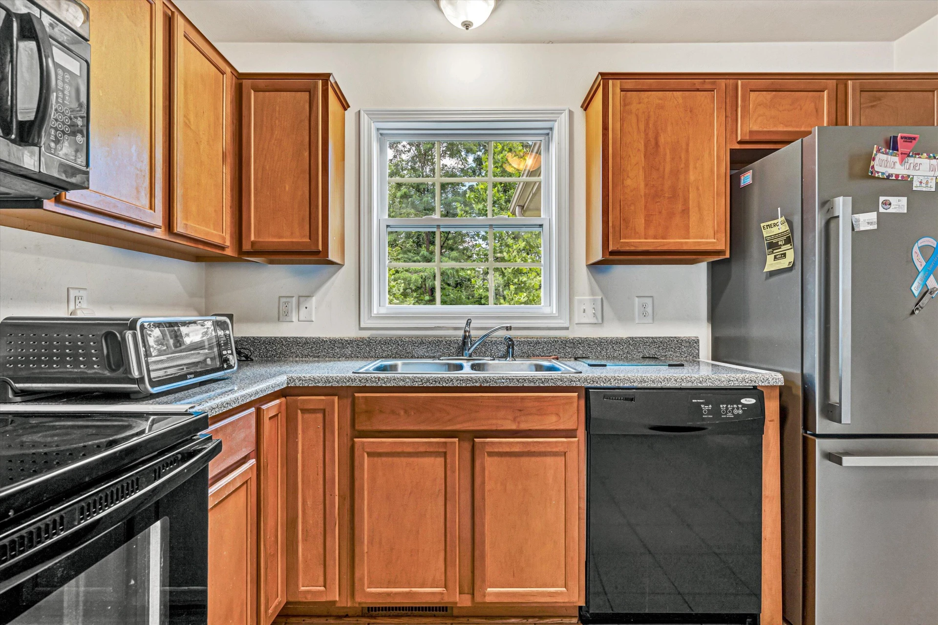 6825 Woodcreeper DR - Photo 3