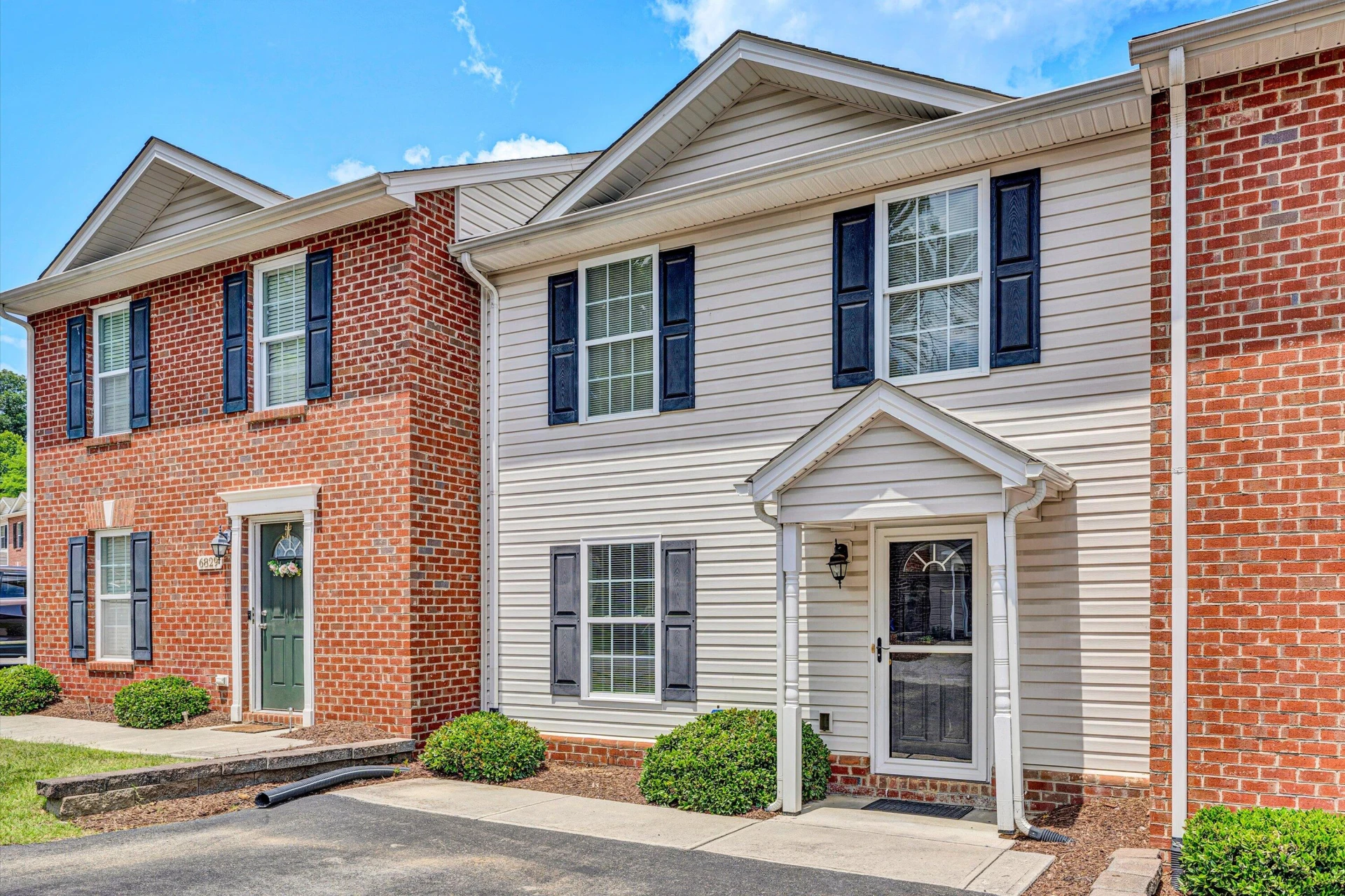 6825 Woodcreeper DR - Photo 30