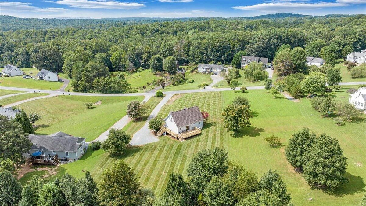155 Mallard Cove RD - Photo 43