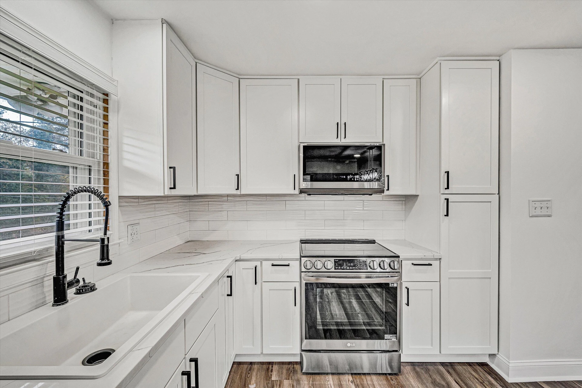 4429 Ben ST NW - Photo 10
