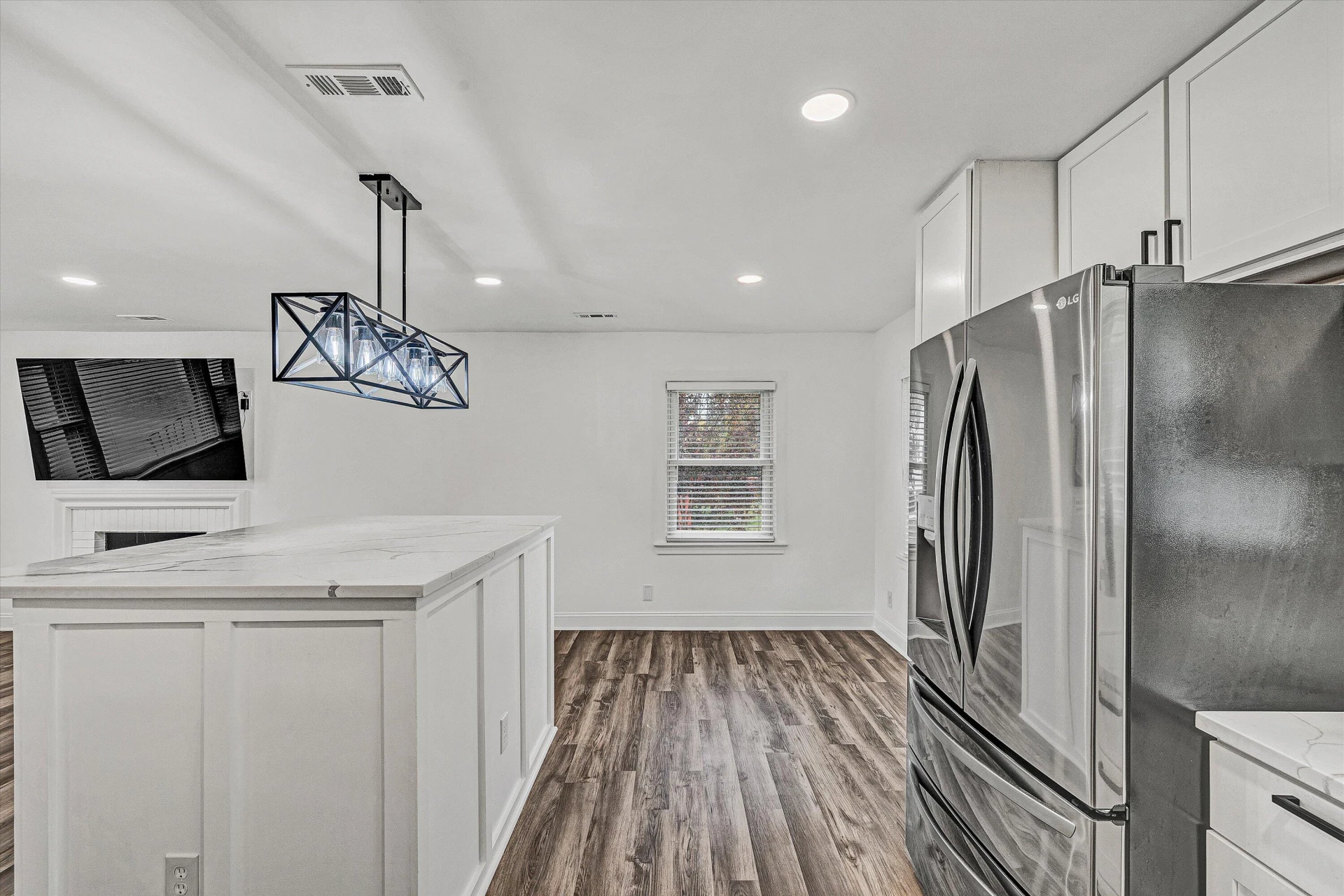 4429 Ben ST NW - Photo 11