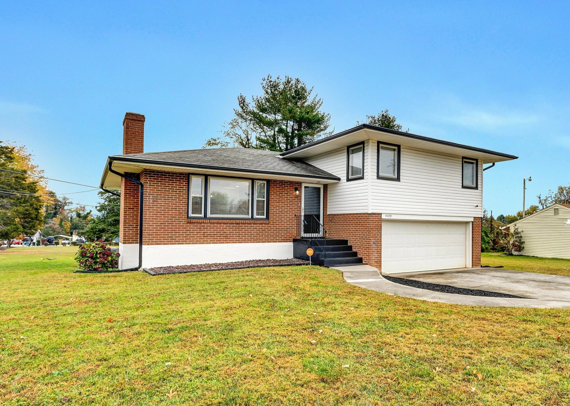 4429 Ben ST NW - Photo 2