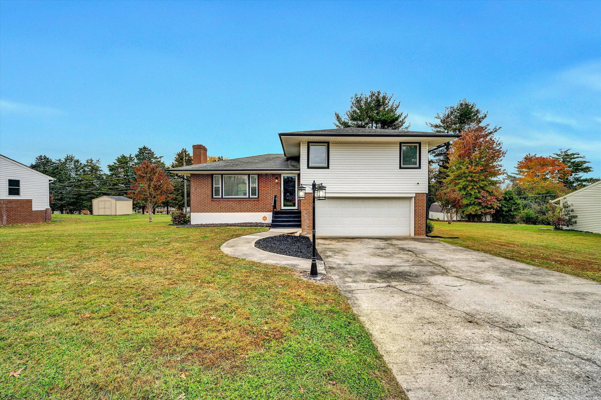 4429 Ben ST NW - Photo 3