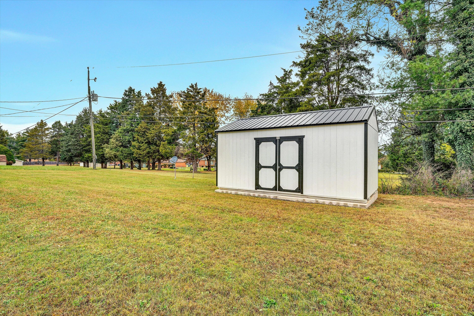 4429 Ben ST NW - Photo 33