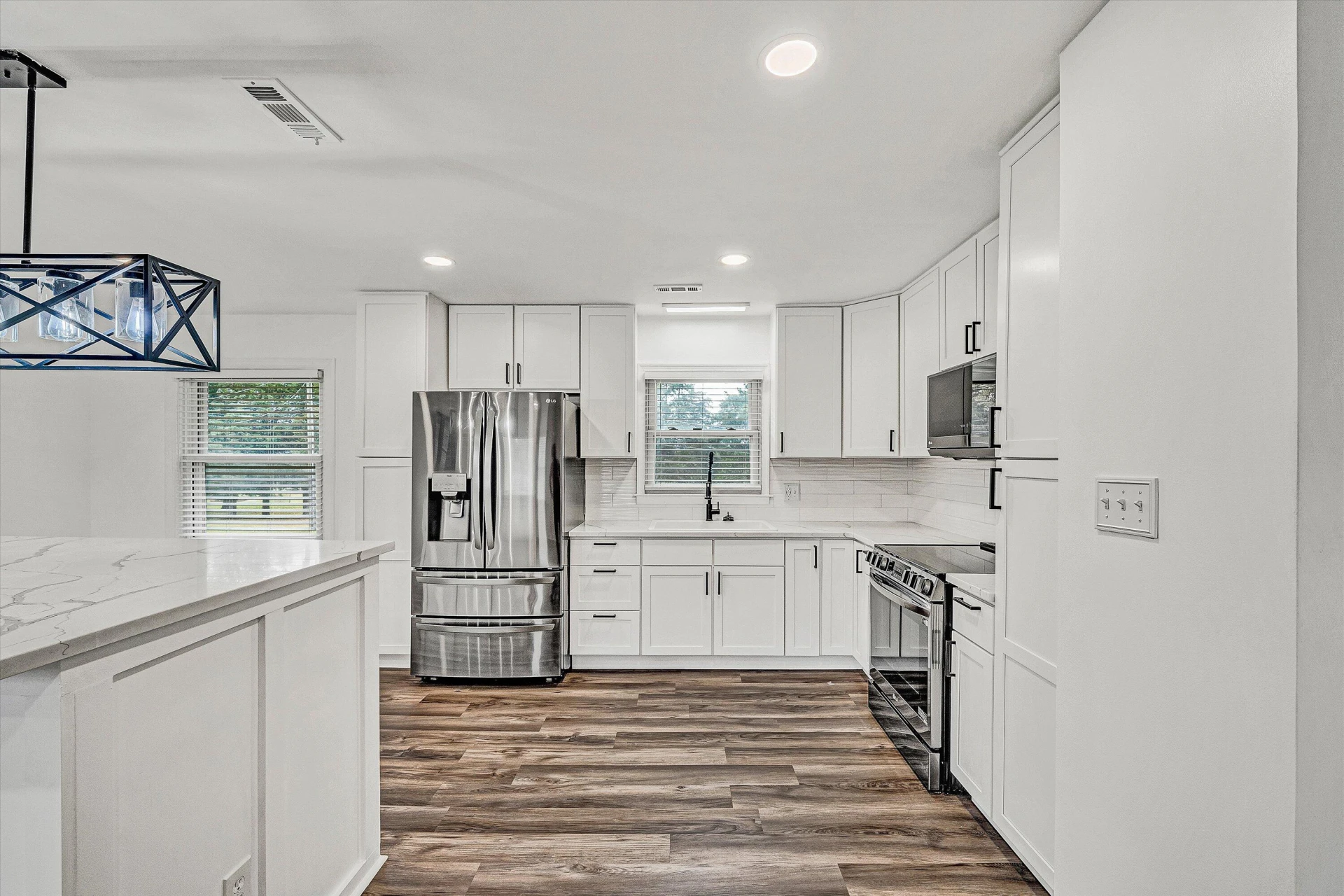 4429 Ben ST NW - Photo 7
