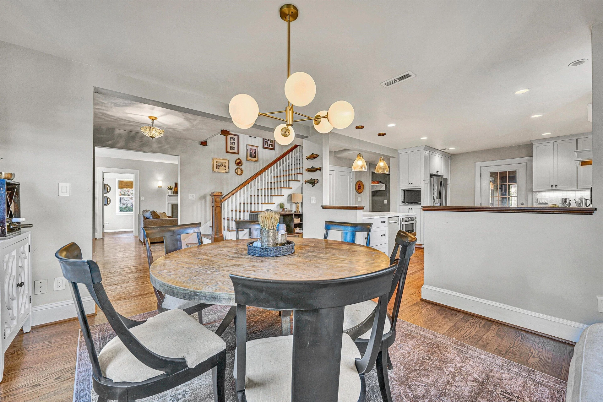 141 Lewis AVE - Photo 13