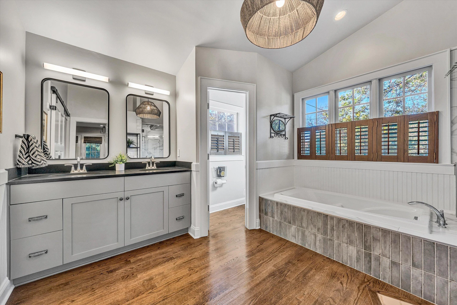 141 Lewis AVE - Photo 25