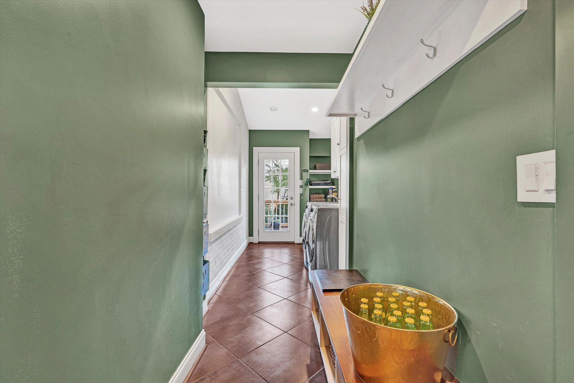 141 Lewis AVE - Photo 33