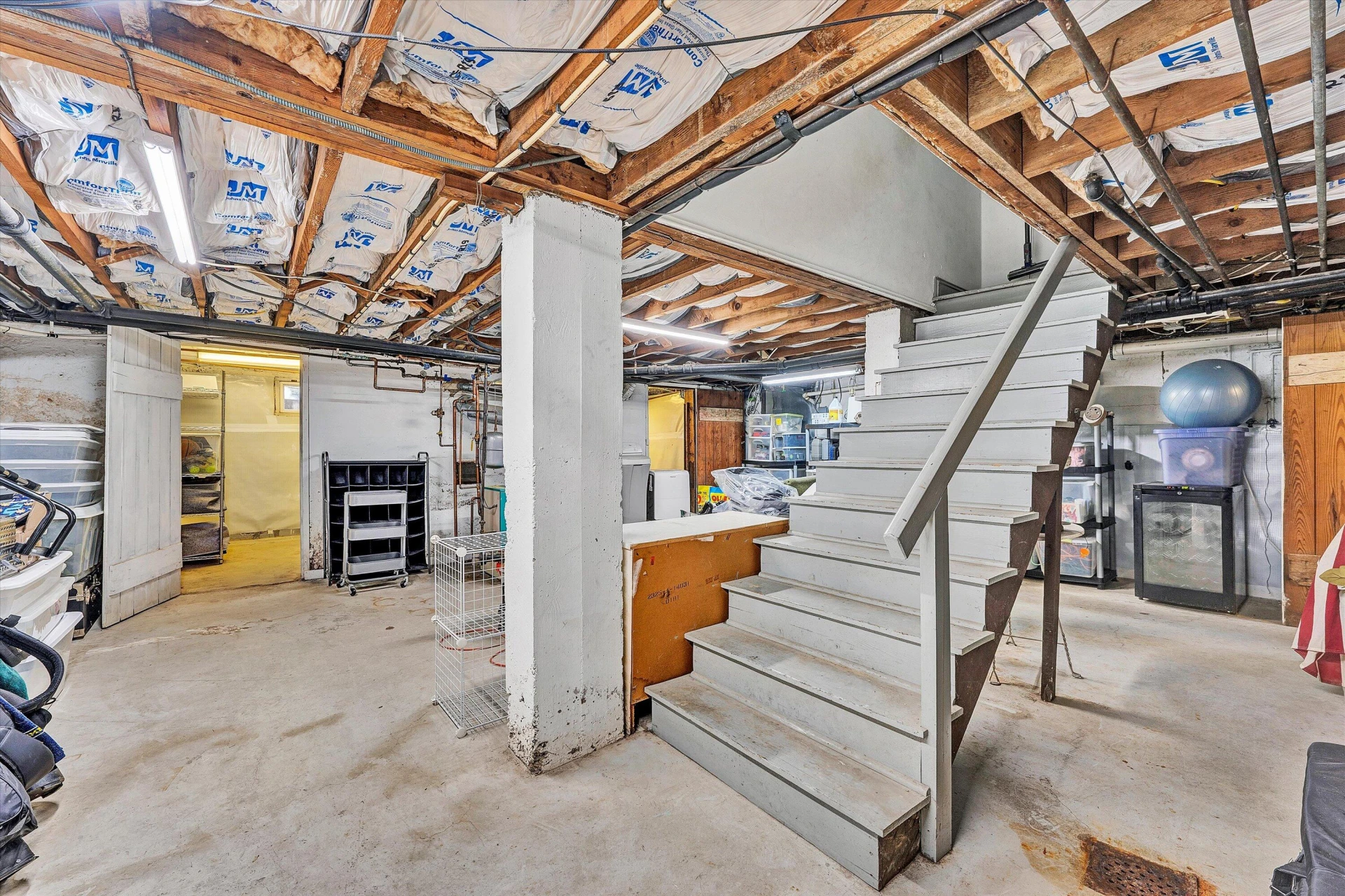 141 Lewis AVE - Photo 54