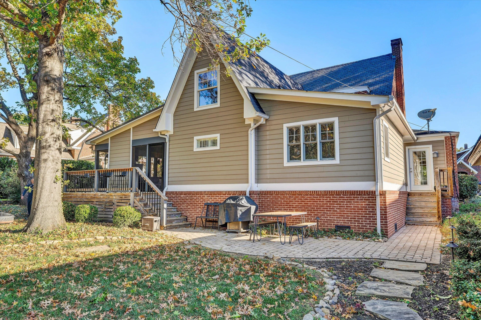 141 Lewis AVE - Photo 64