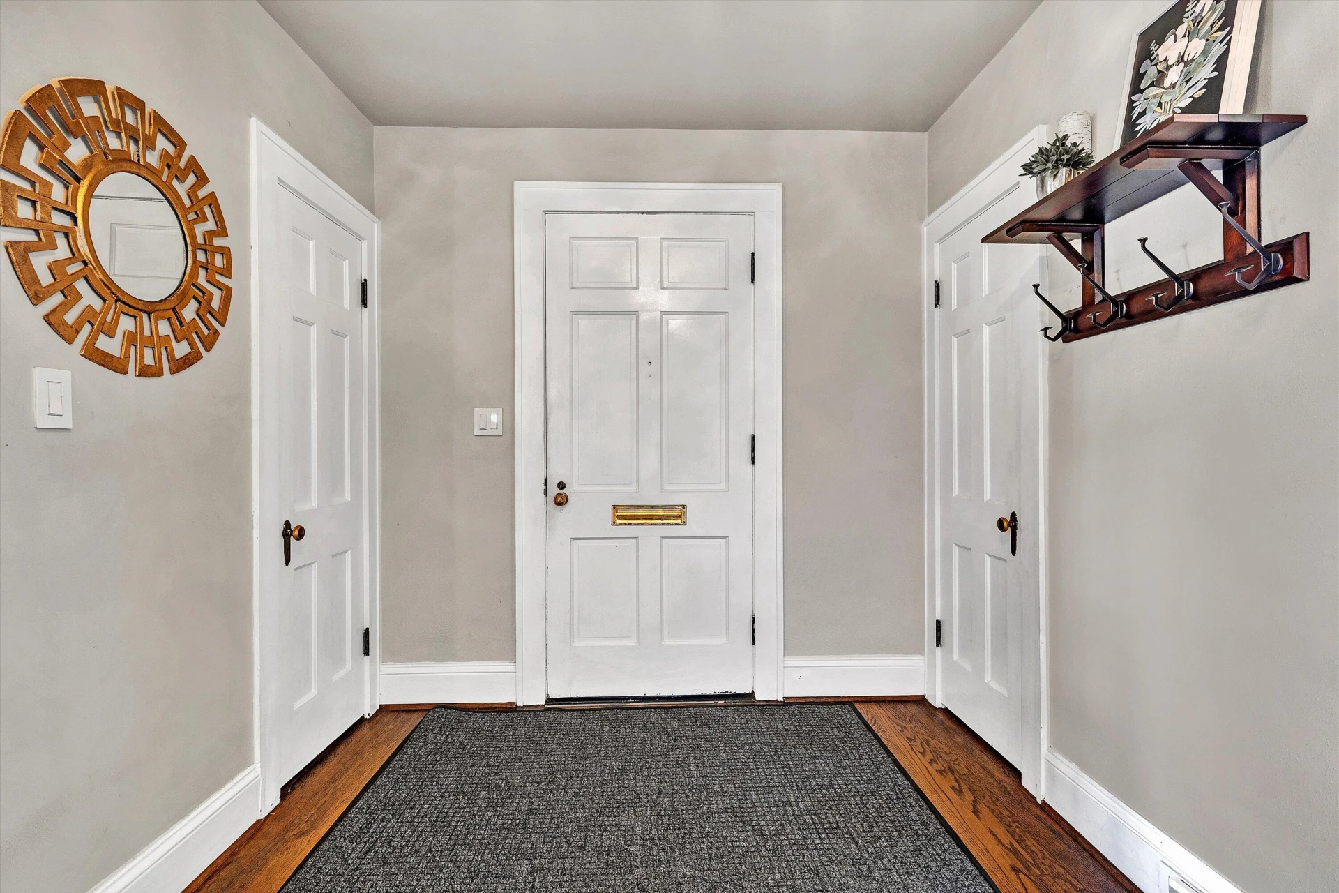 141 Lewis AVE - Photo 7