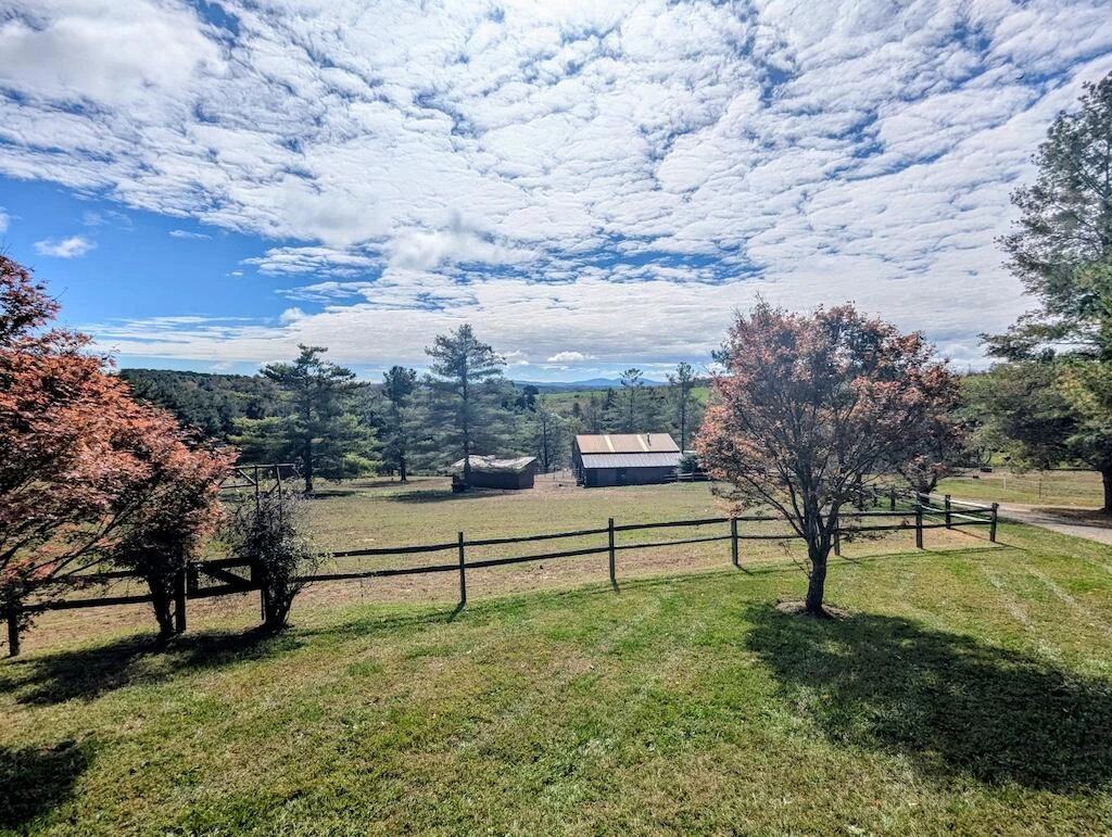 2363 Bethlehem Church RD NE - Photo 32