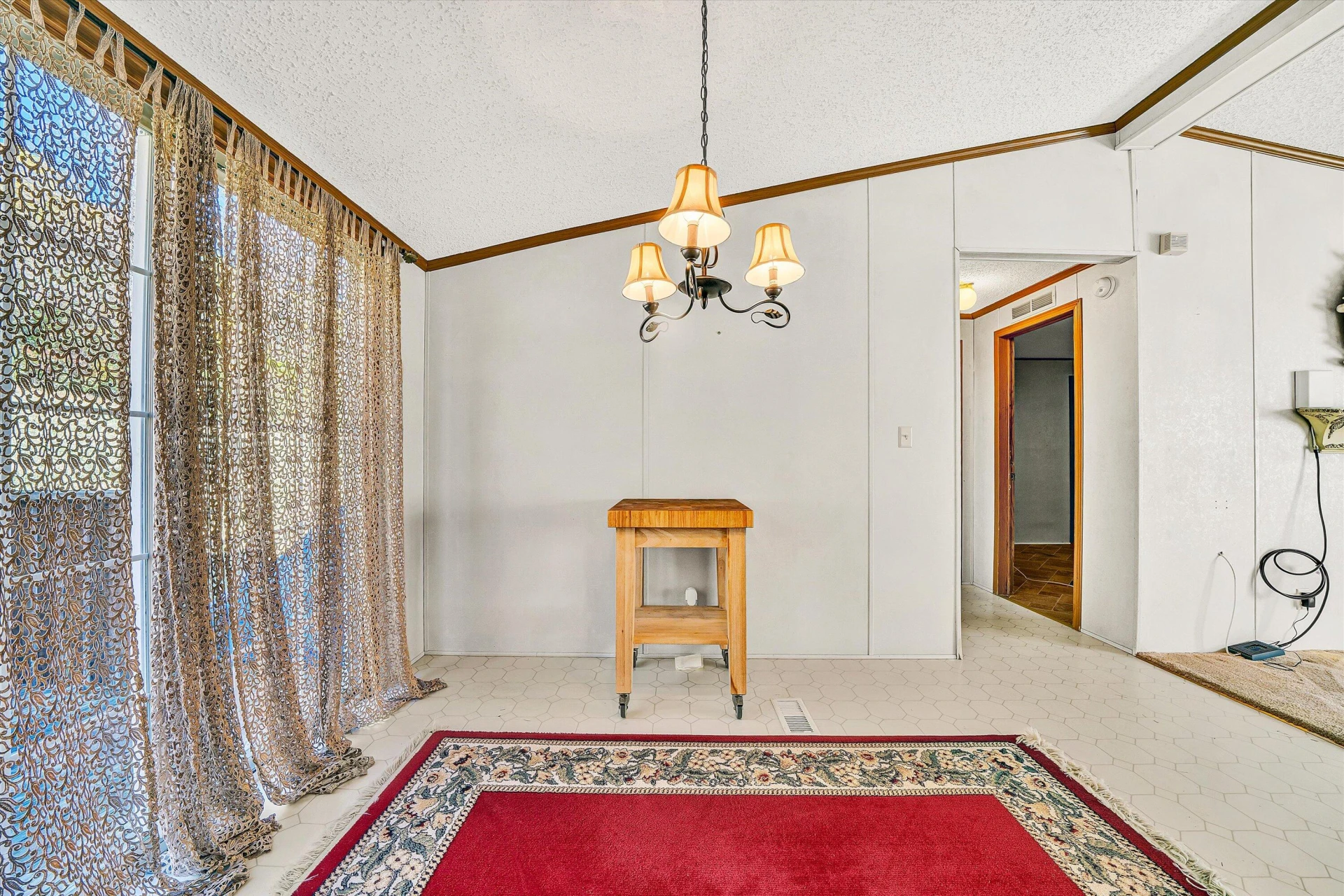 6735 BLACKSBURG RD - Photo 10