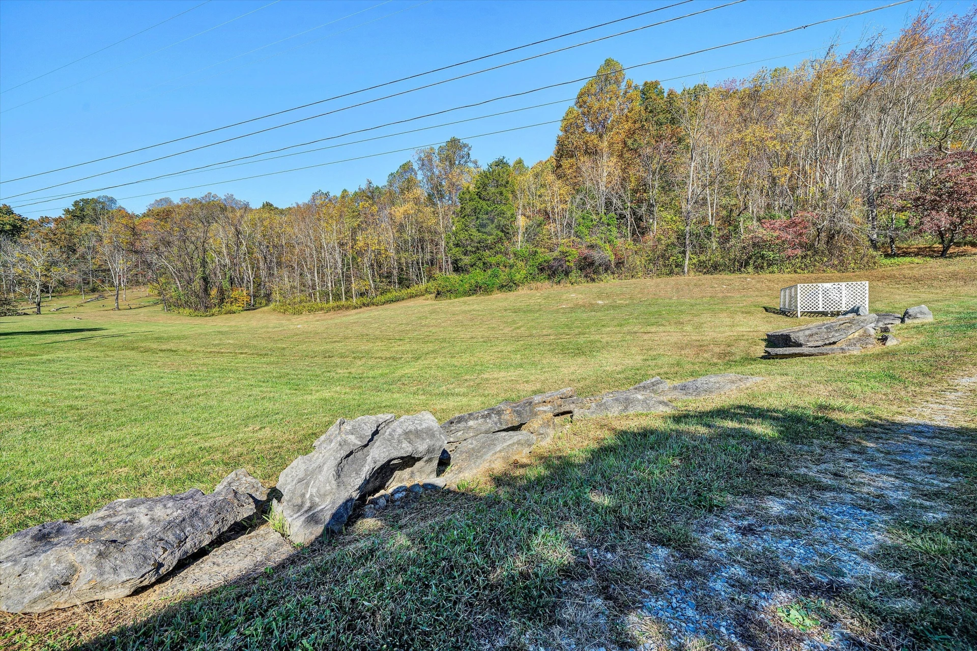 6735 BLACKSBURG RD - Photo 25