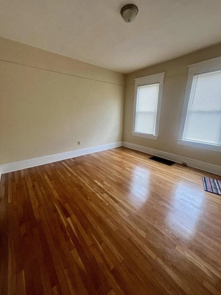 535 MADISON AVE NW - Photo 6