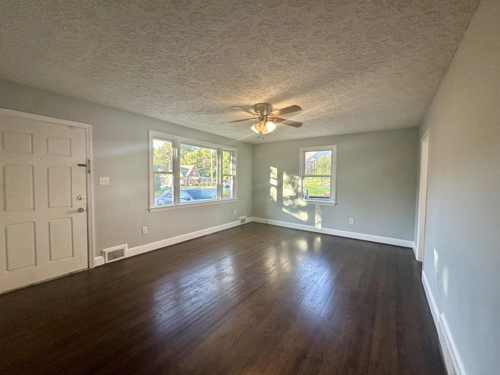 822 Hundley St ST - Photo 3