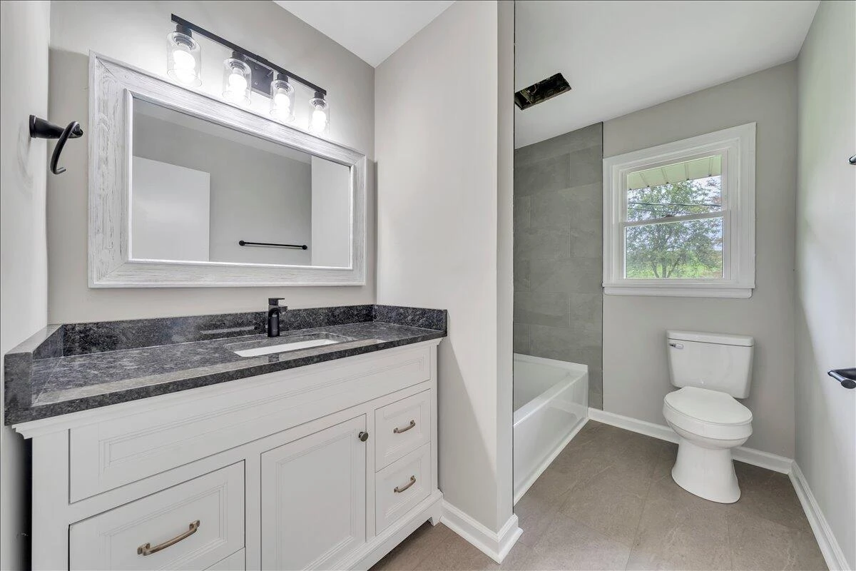 144 Maple AVE - Photo 20