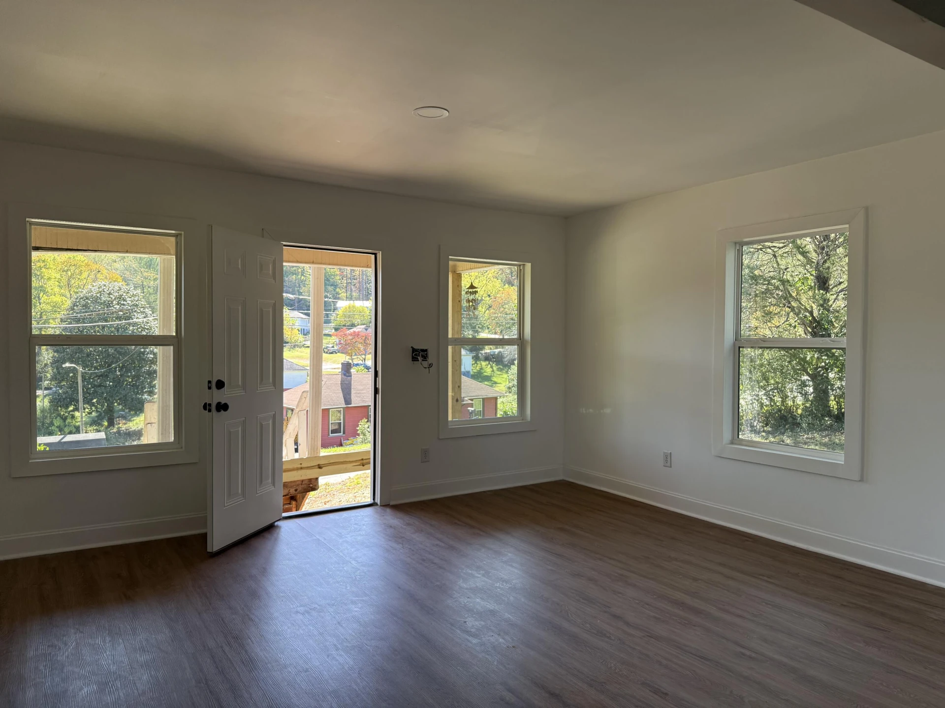 428 10th ST - Photo 10