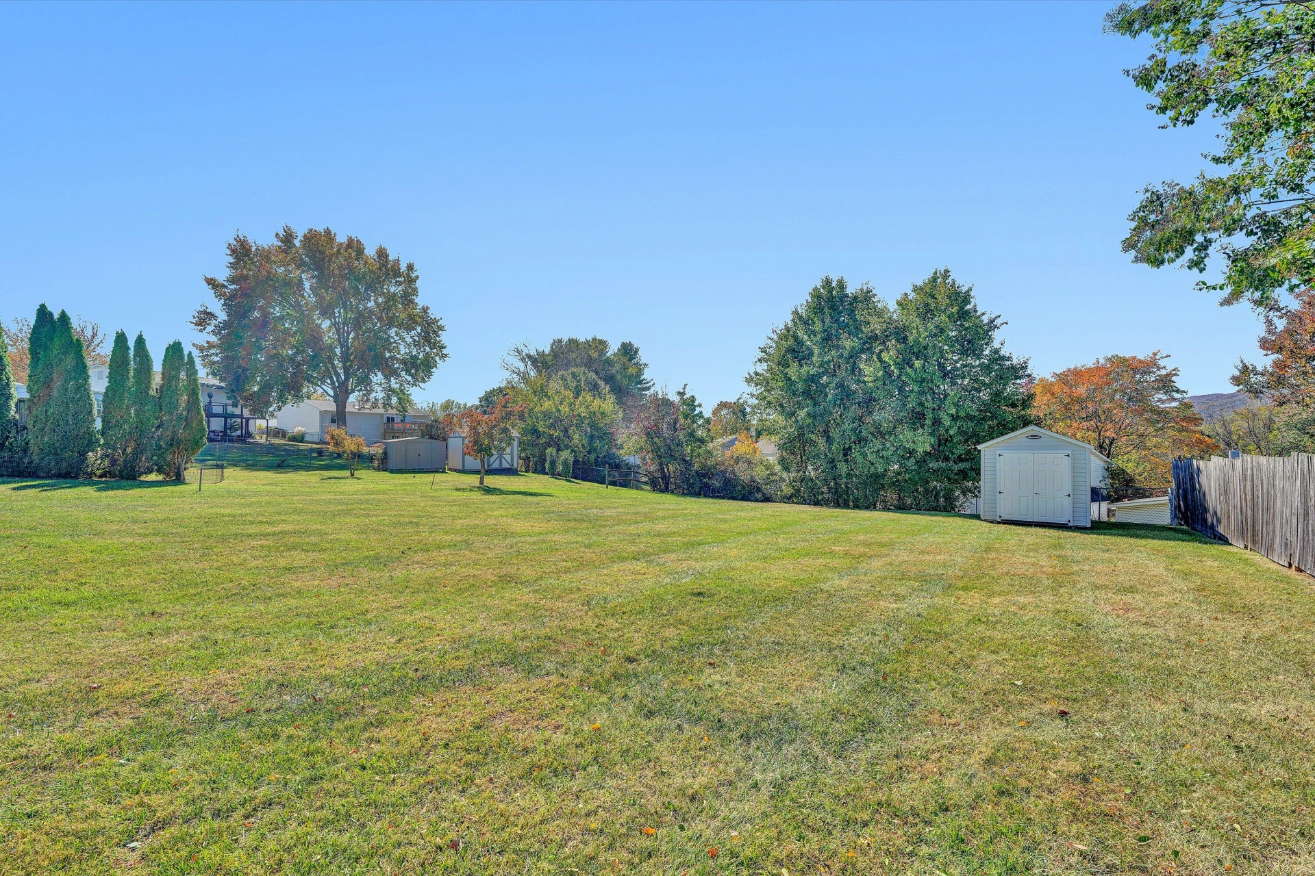 4872 Lantern ST - Photo 32