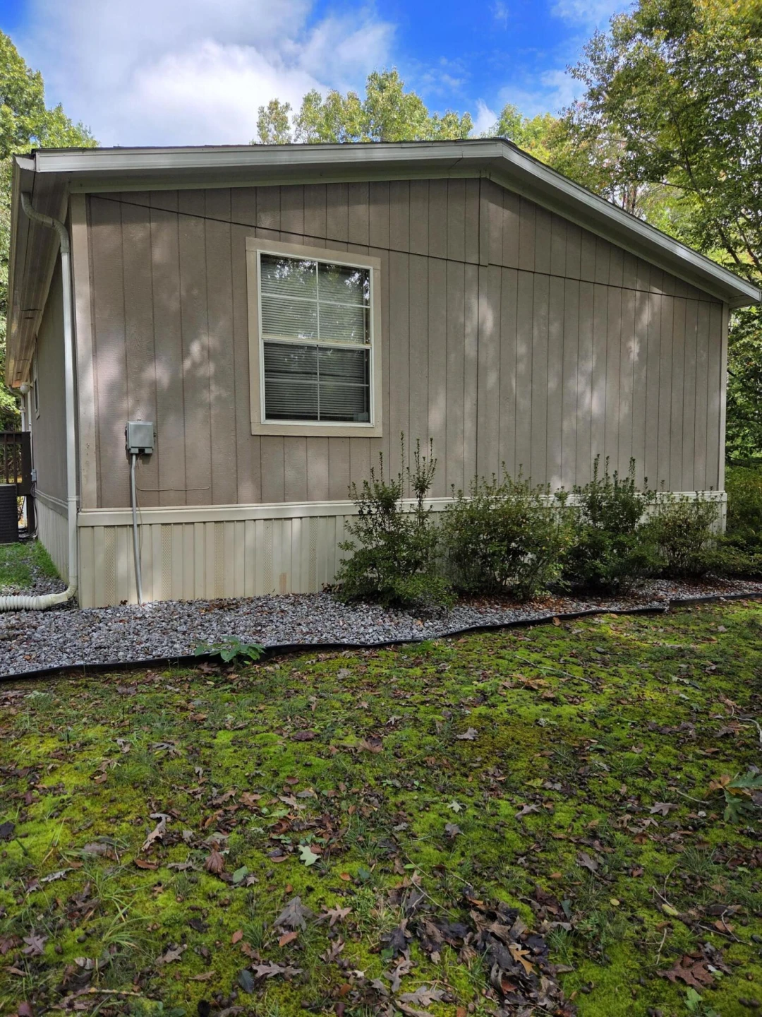 2031 Lone Ivy RD - Photo 15
