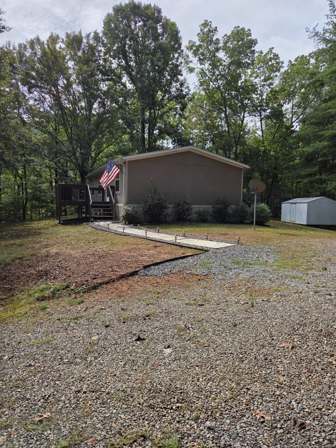 2031 Lone Ivy RD - Photo 4