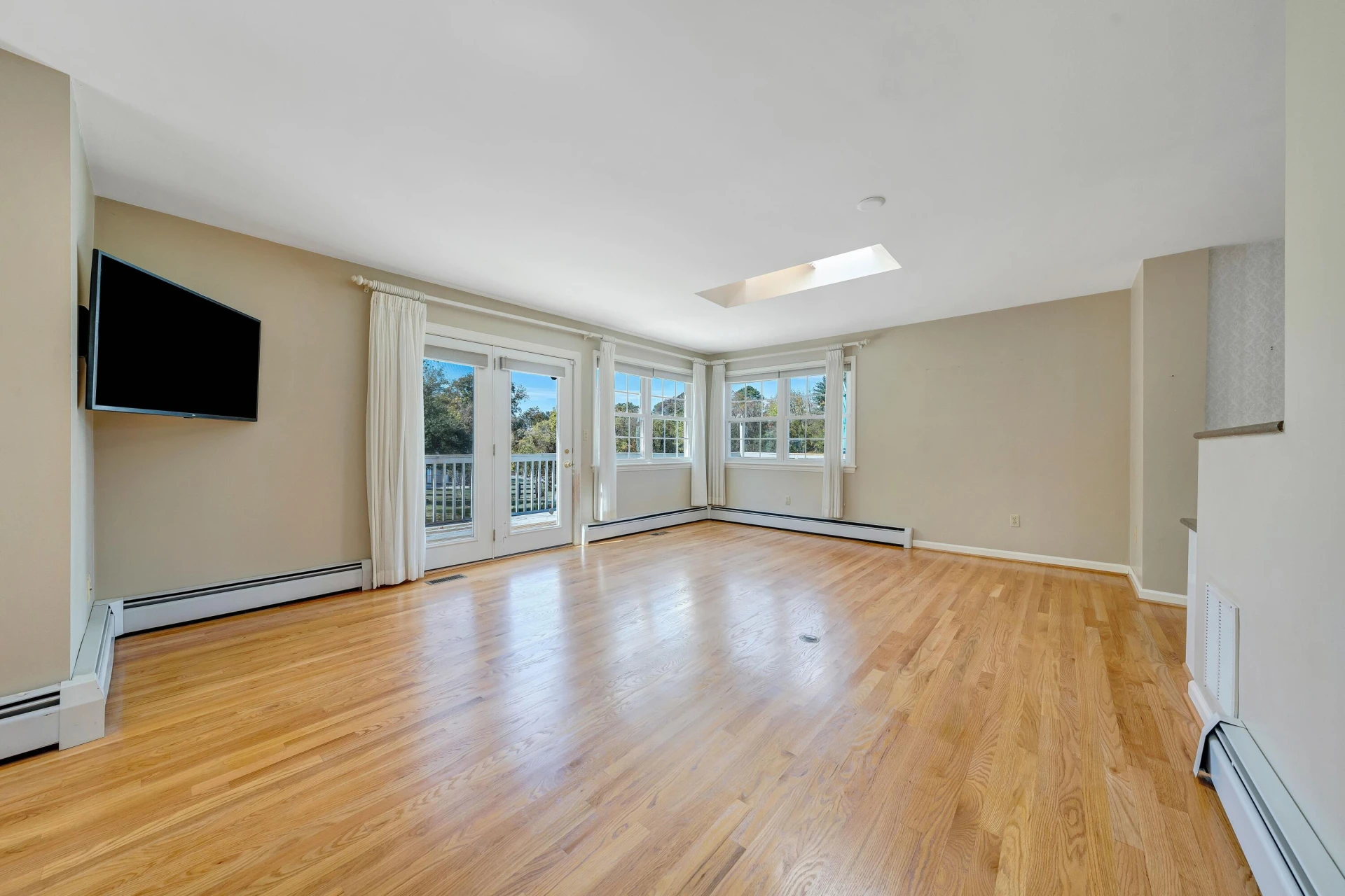 1515 Deyerle RD SW #& 1501 - Photo 24