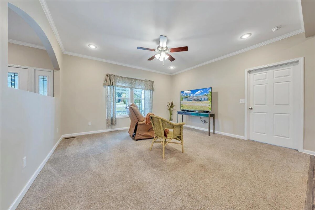 514 Oakshire LN - Photo 15