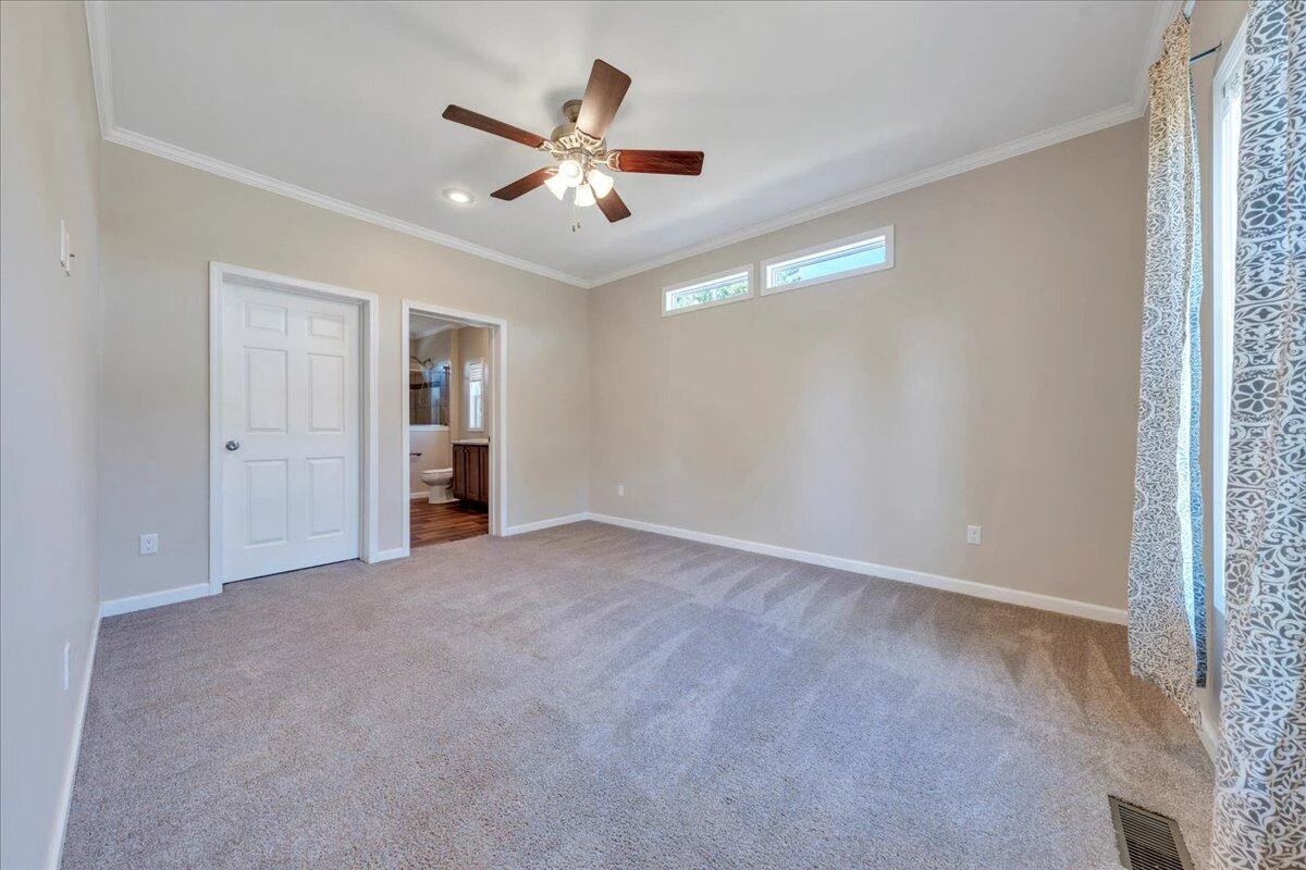 514 Oakshire LN - Photo 24