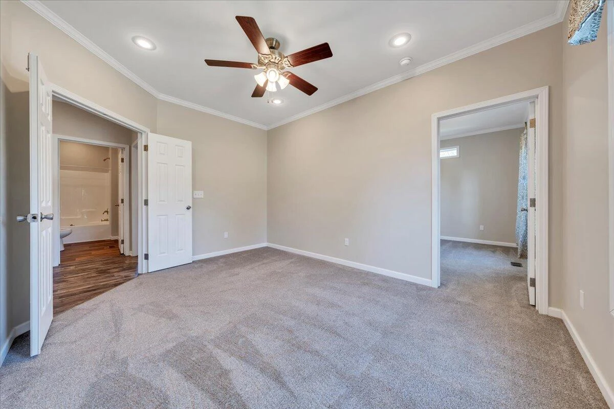 514 Oakshire LN - Photo 28
