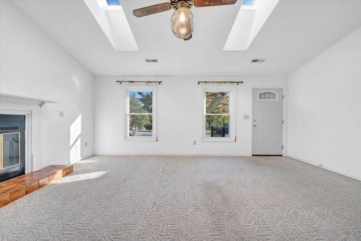 1900 Kiska RD - Photo 5