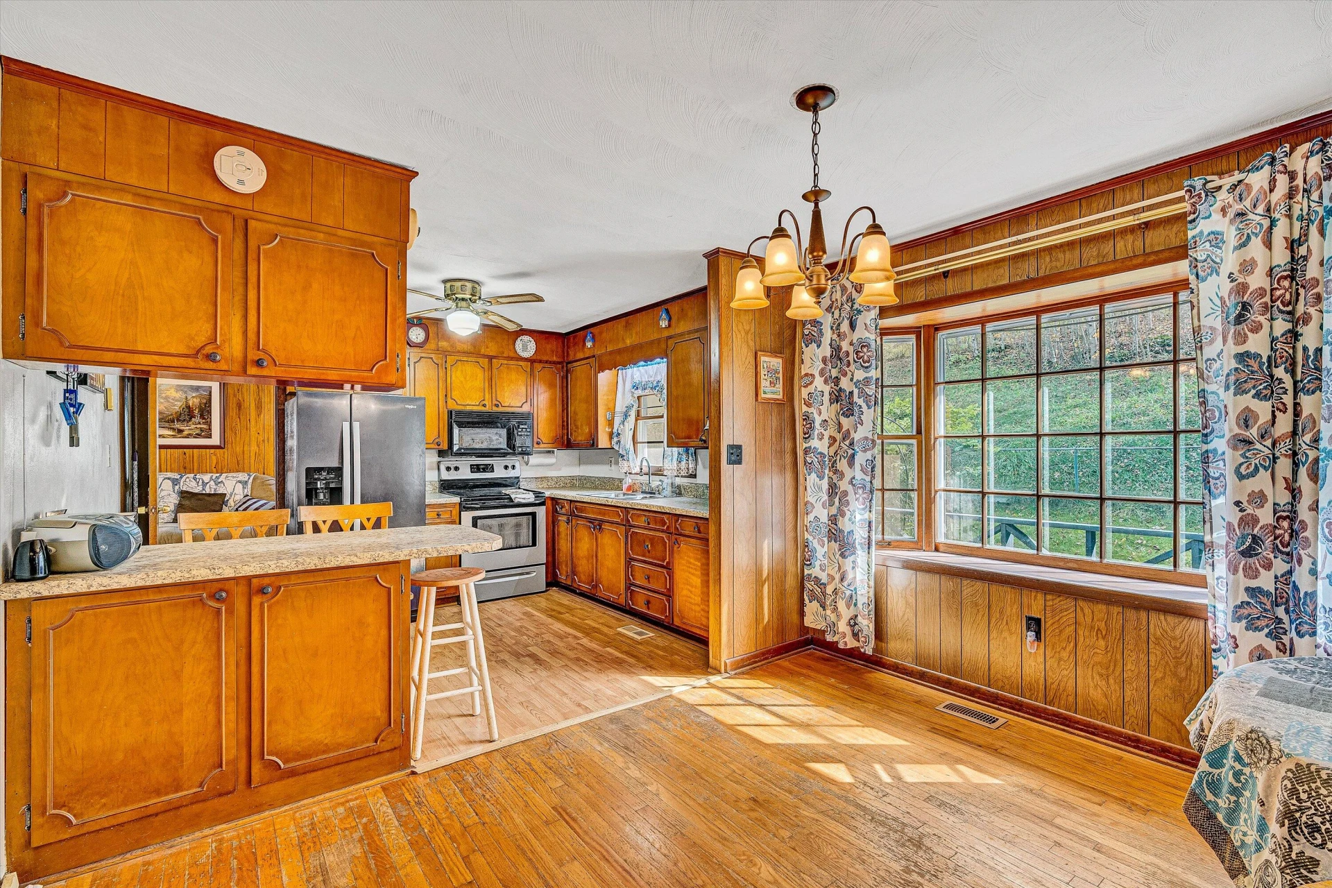 7796 Newport RD - Photo 10