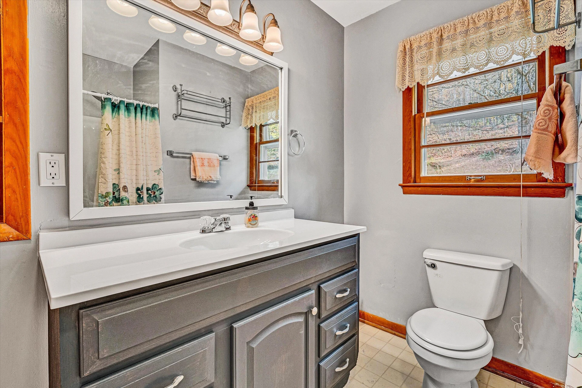 7796 Newport RD - Photo 21