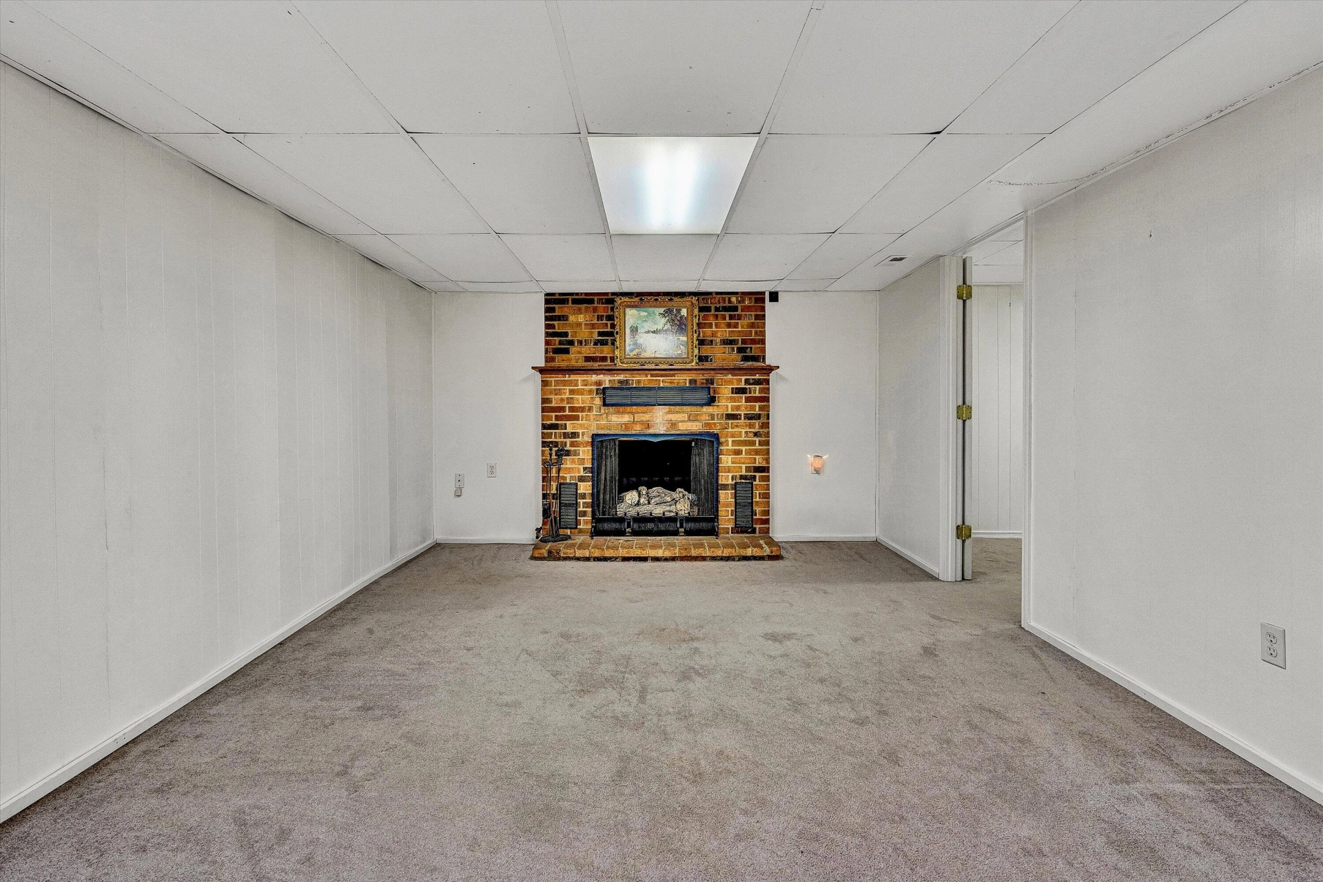 7796 Newport RD - Photo 29
