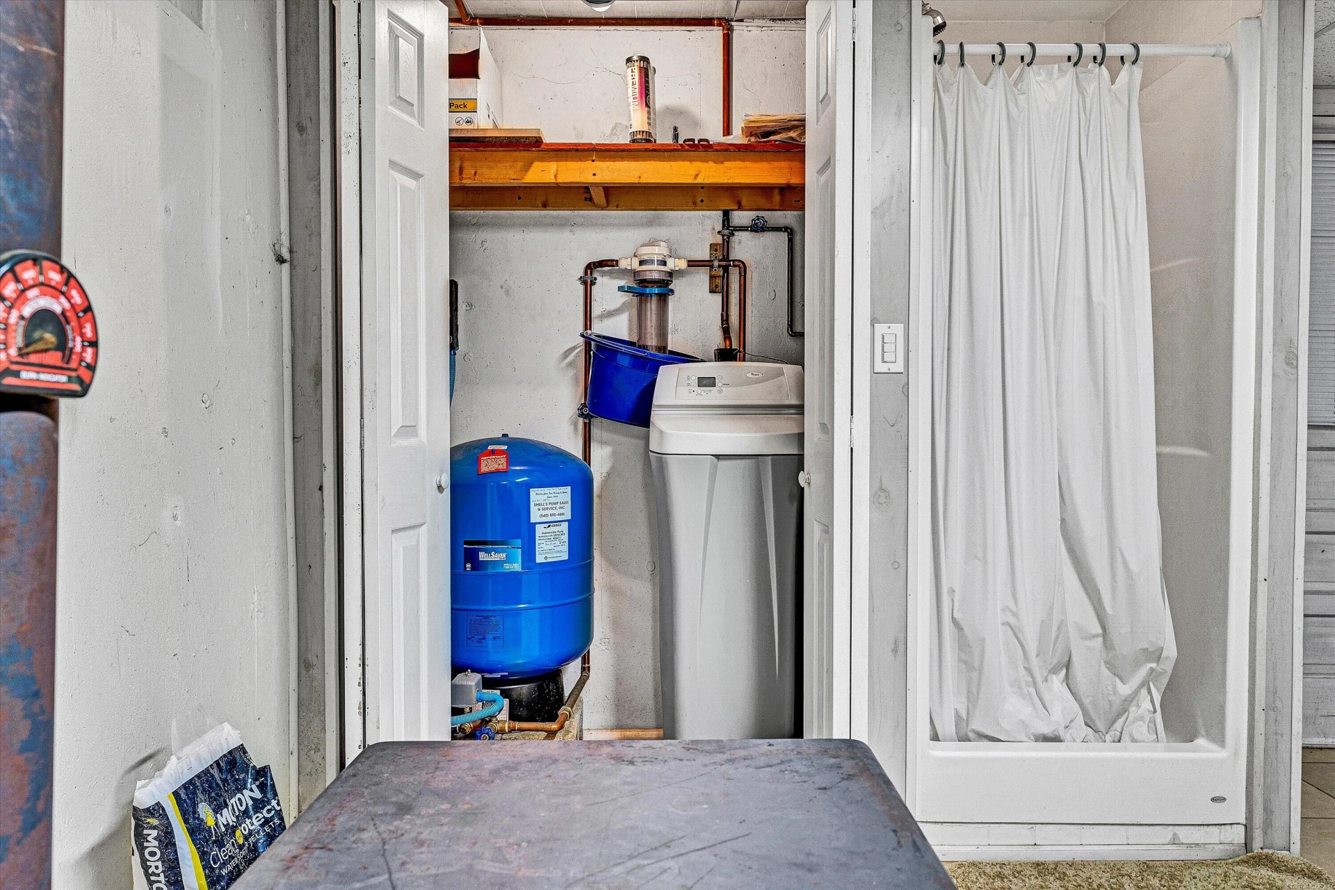 7796 Newport RD - Photo 37