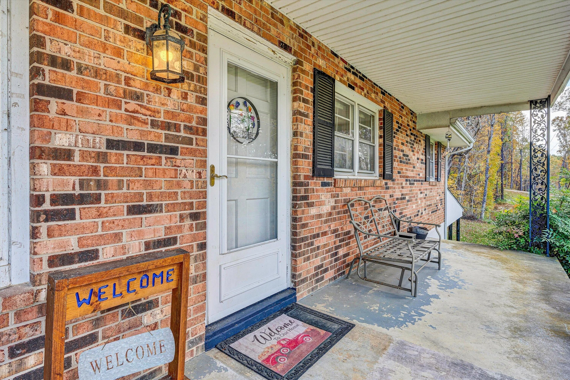 7796 Newport RD - Photo 5