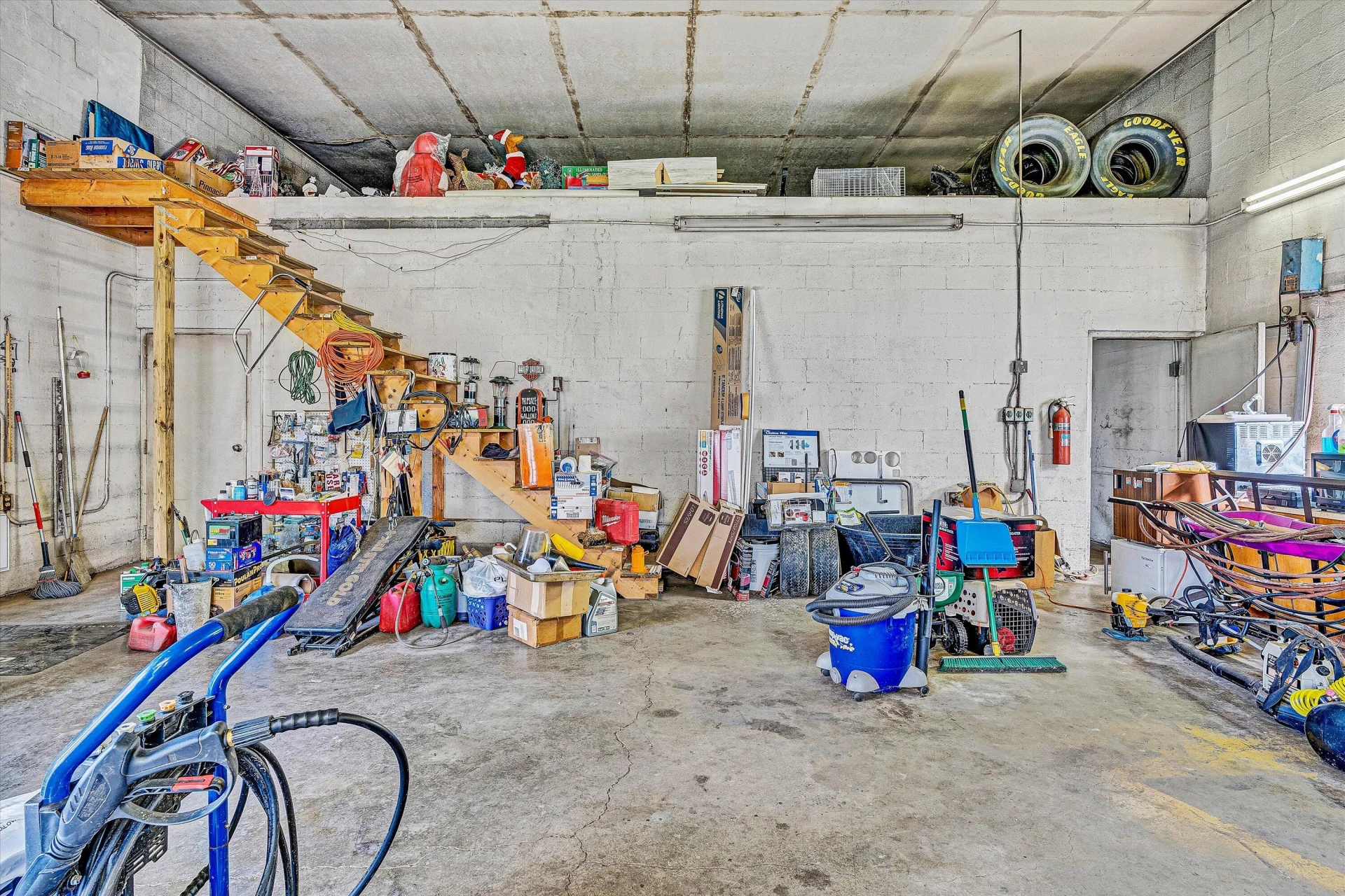7796 Newport RD - Photo 62