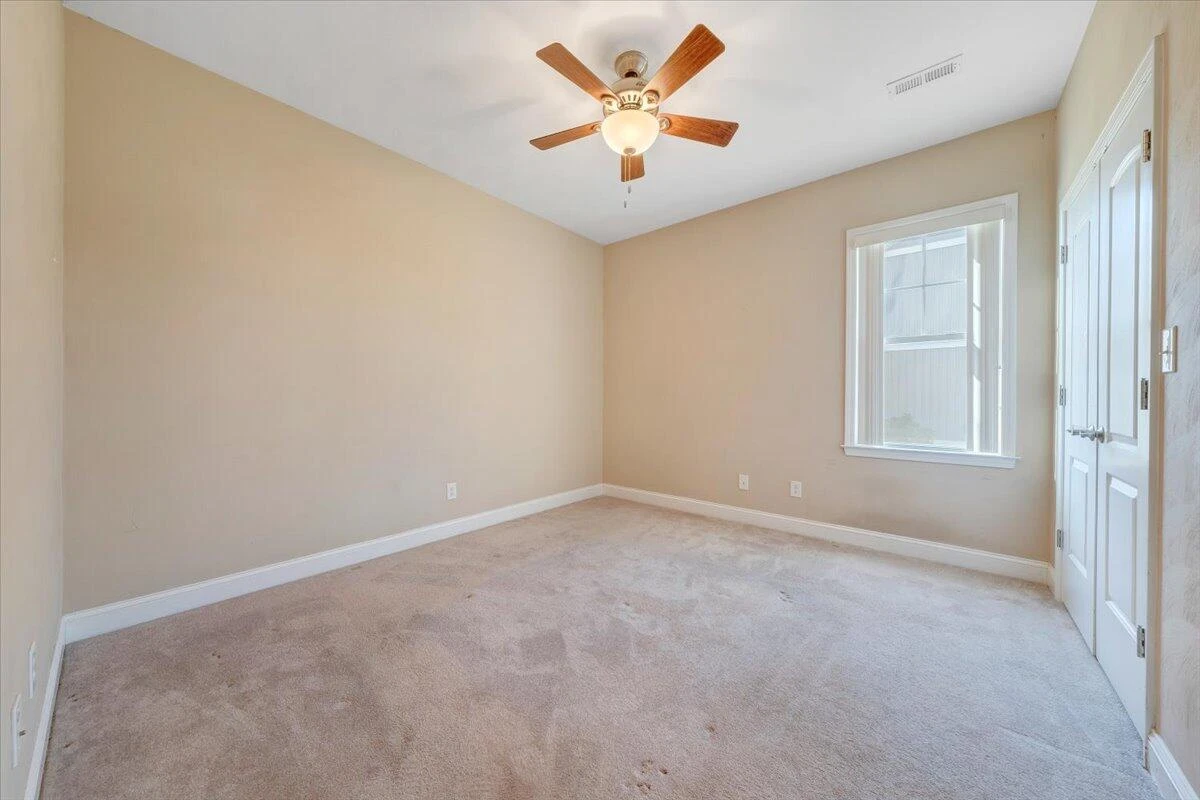 156 Altamira DR - Photo 22