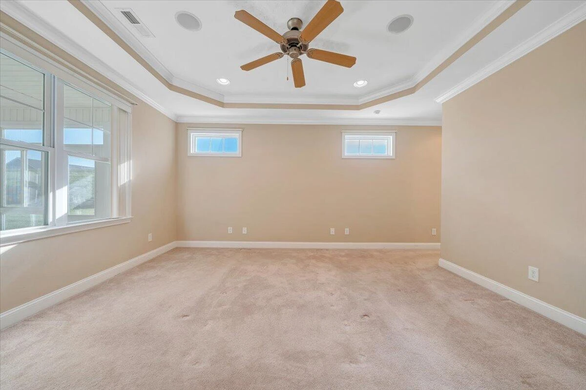 156 Altamira DR - Photo 24